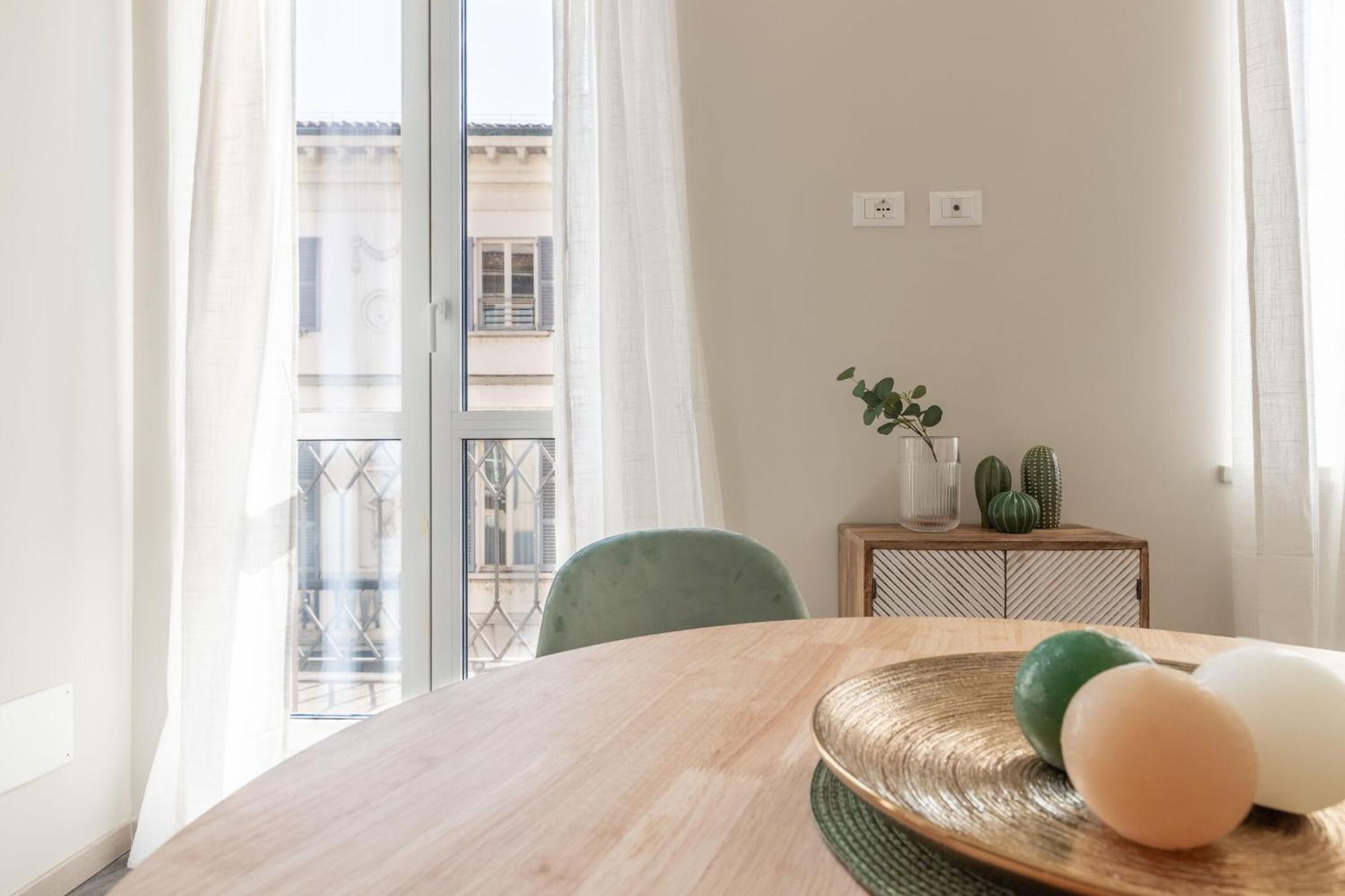 Italian Experience-Suite Ateneo Pavia Esterno foto