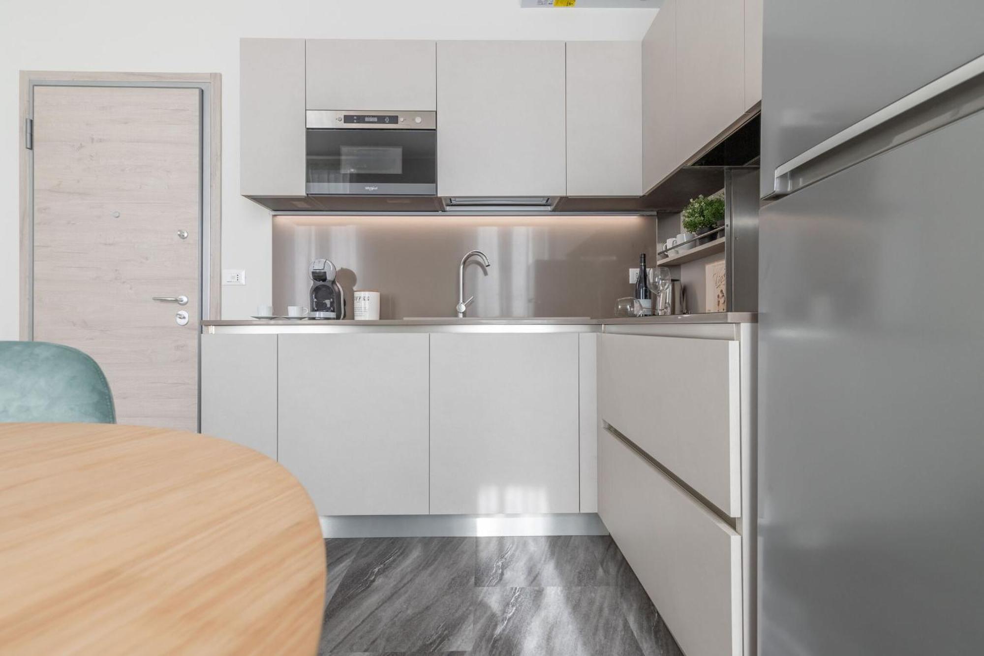 Italian Experience-Suite Ateneo Pavia Esterno foto